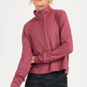 Vuori Crescent Half Zip Heathered Red Pullover Large Athleisure Yoga Performance